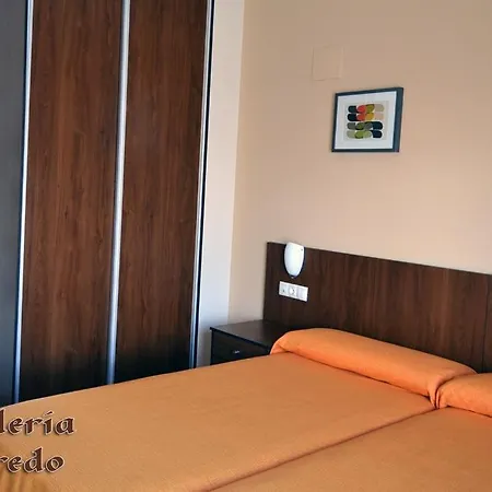 Hospederia Laredo Guest house *