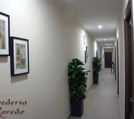 Guest house Hospederia Laredo La Carlota